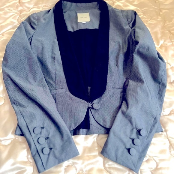 Tuxedo Cropped Jacket - Picture 13 of 14